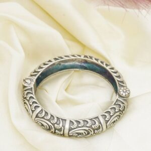 Ornate Oxidized Silver Swirl Pattern Kada