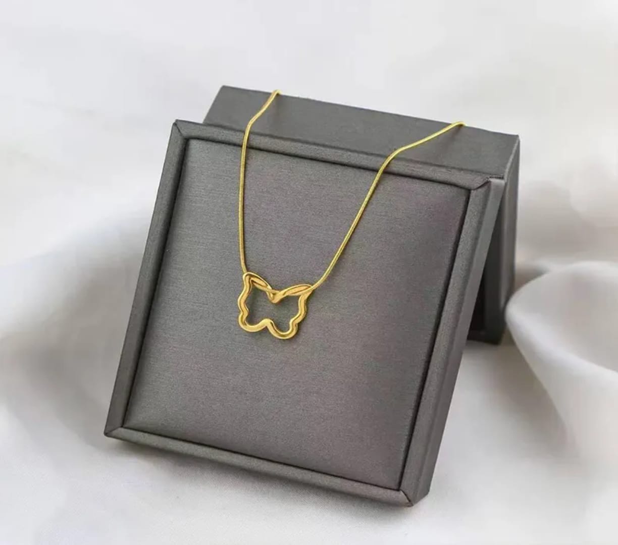 Flutter Charm Necklace - Image 3