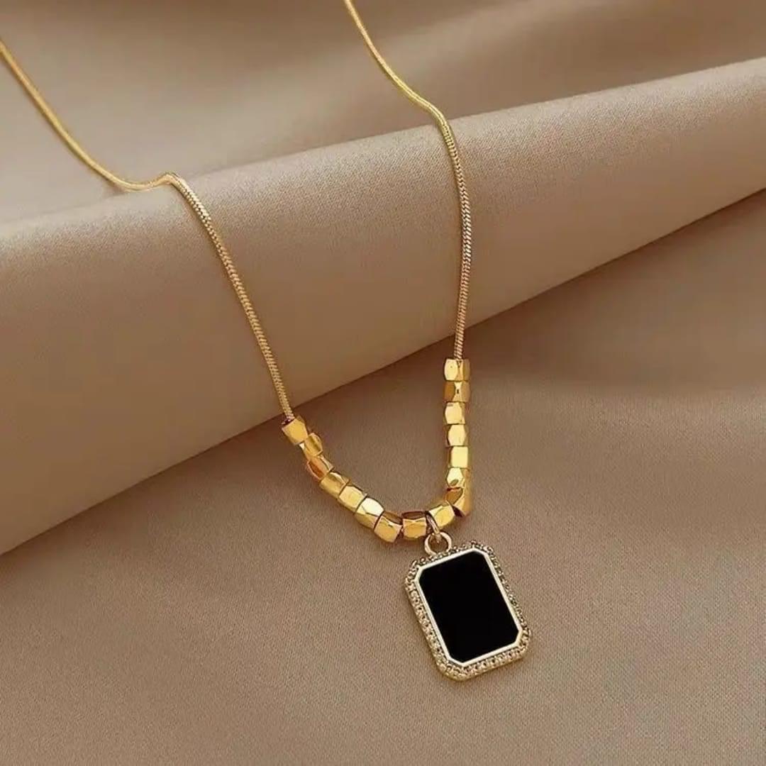 The Blackout Hex Charm Chain - Image 4